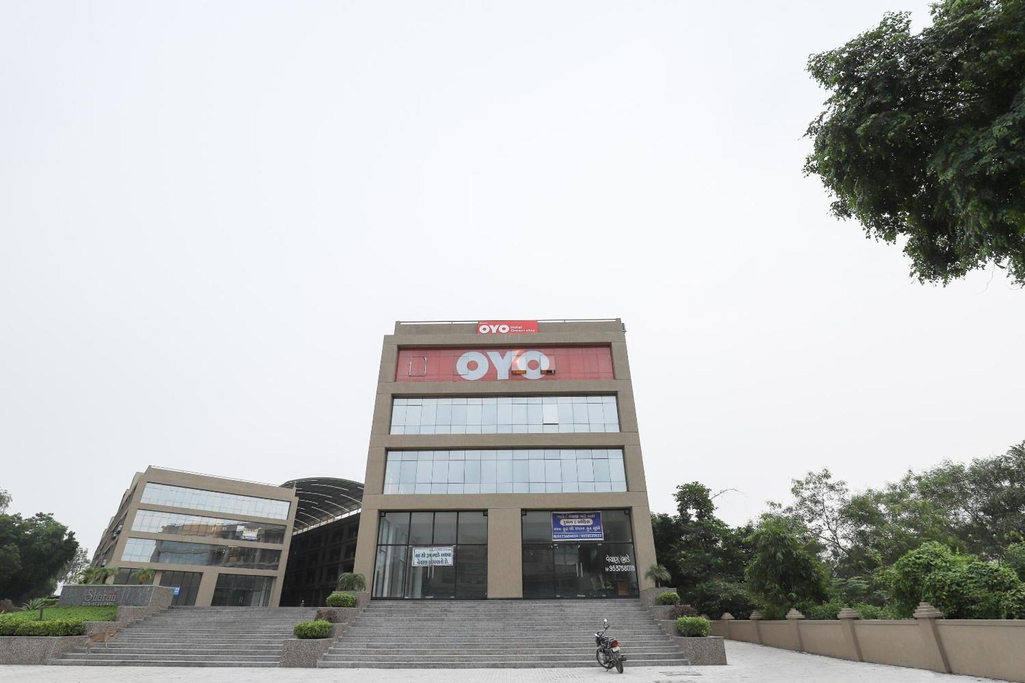 Hotel O Dream Stay Sarkhej Exterior photo